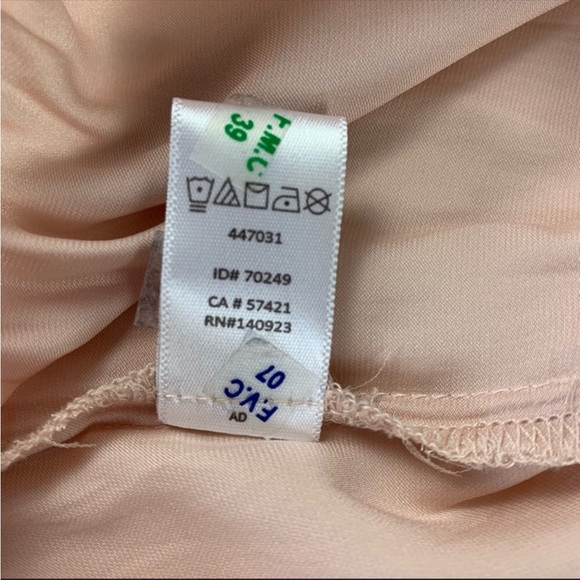 LOFT Cinched Long Sleeve Pink Shimmer Top Size M - Picture 8 of 8